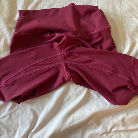 Violate the DressCode Passion Collection Maroon Leggings. - Picture 5 of 9